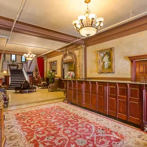 Hotel Marqueen